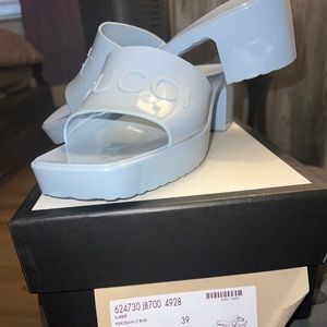 Gucci Arielle sandal